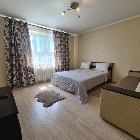 Decebal 2 Appartement Chişinǎu Buitenkant foto