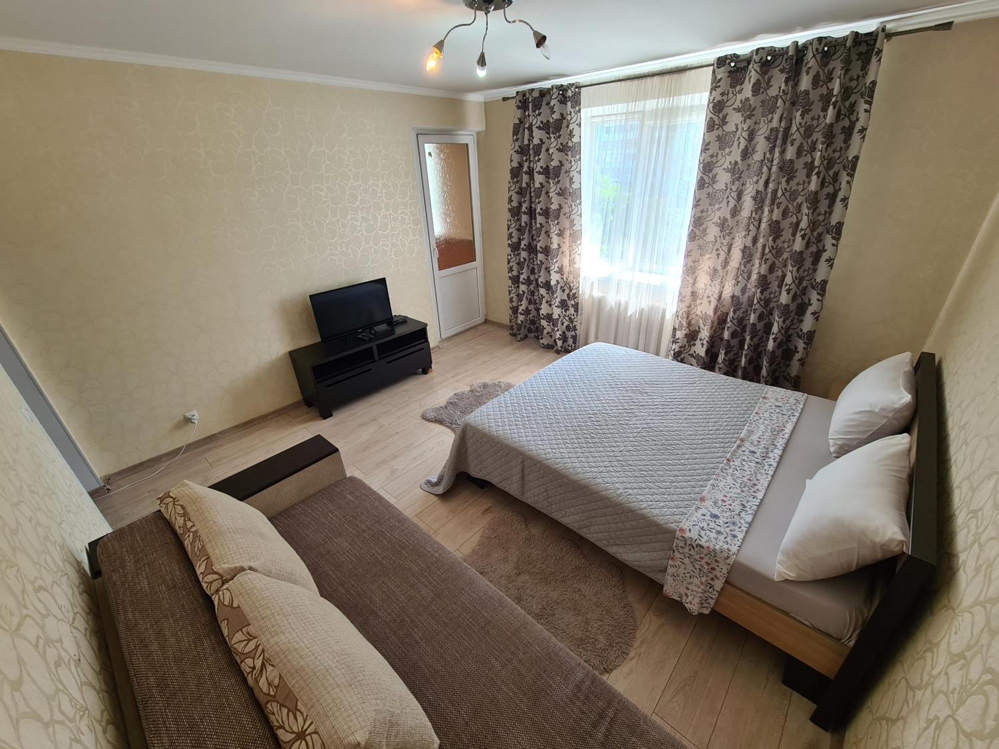 Decebal 2 Appartement Chişinǎu Buitenkant foto