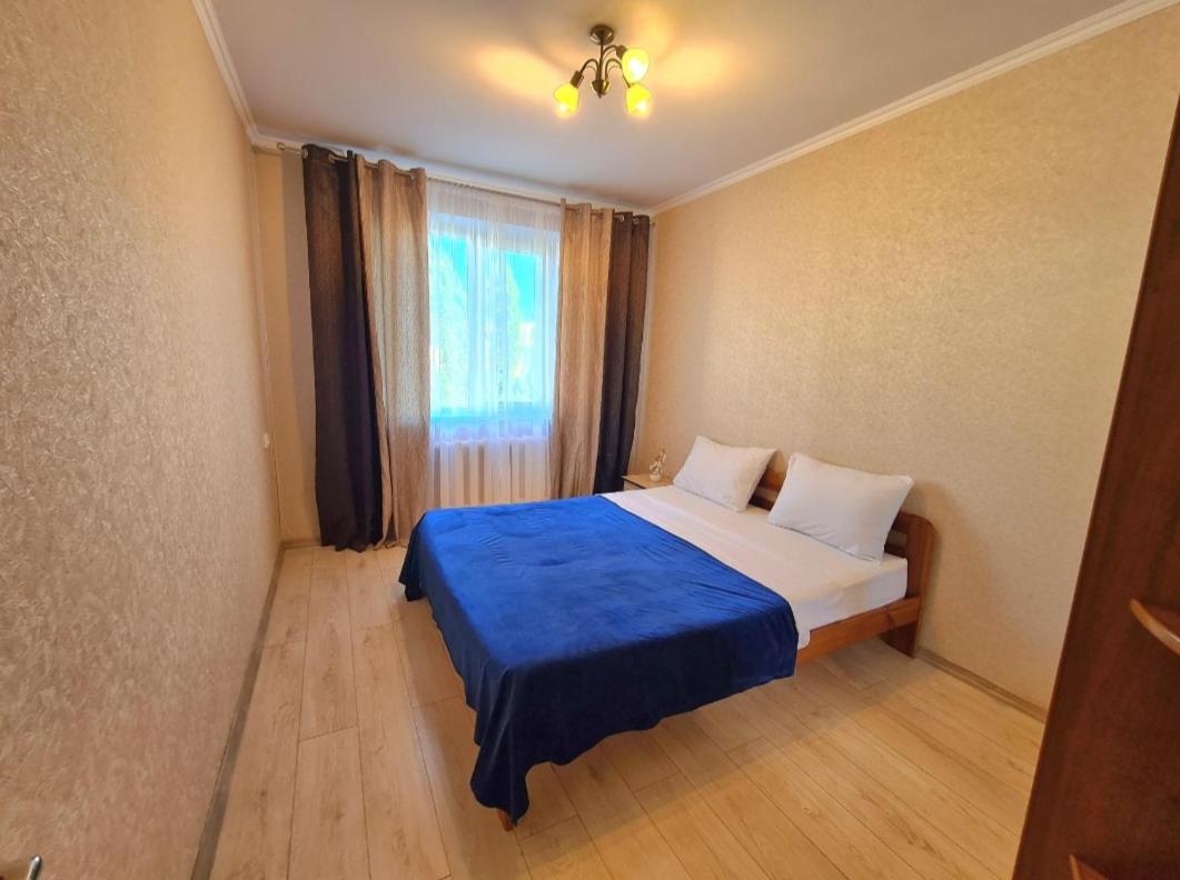 Decebal 2 Appartement Chişinǎu Buitenkant foto