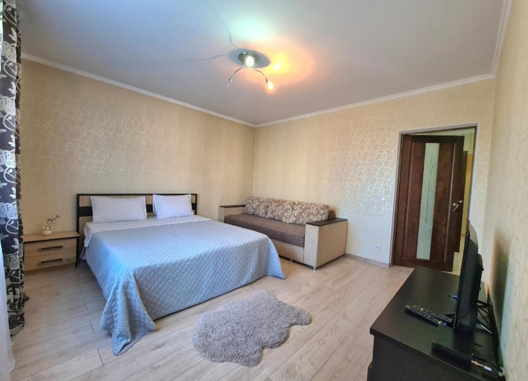 Decebal 2 Appartement Chişinǎu Buitenkant foto