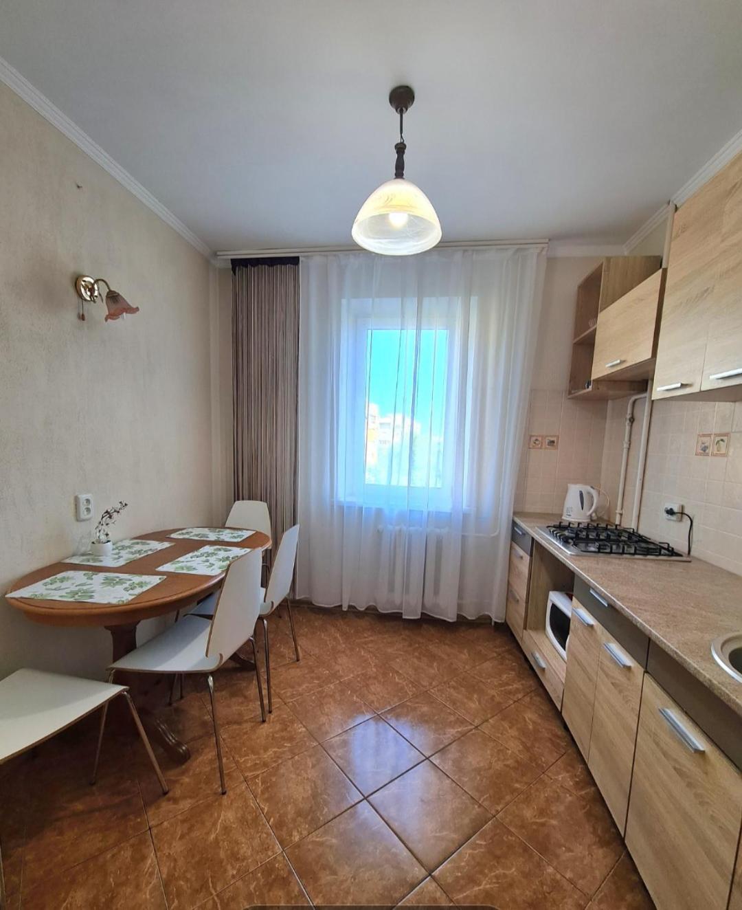 Decebal 2 Appartement Chişinǎu Buitenkant foto