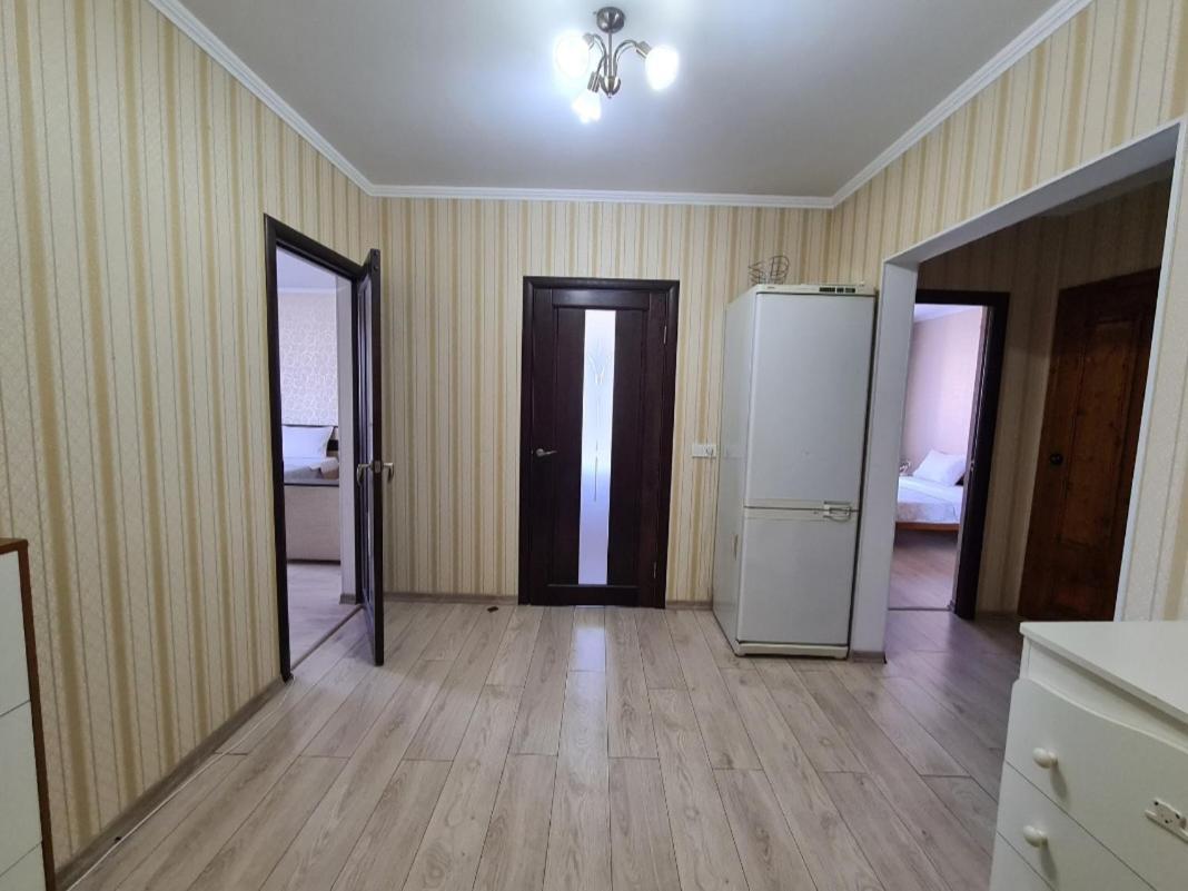 Decebal 2 Appartement Chişinǎu Buitenkant foto